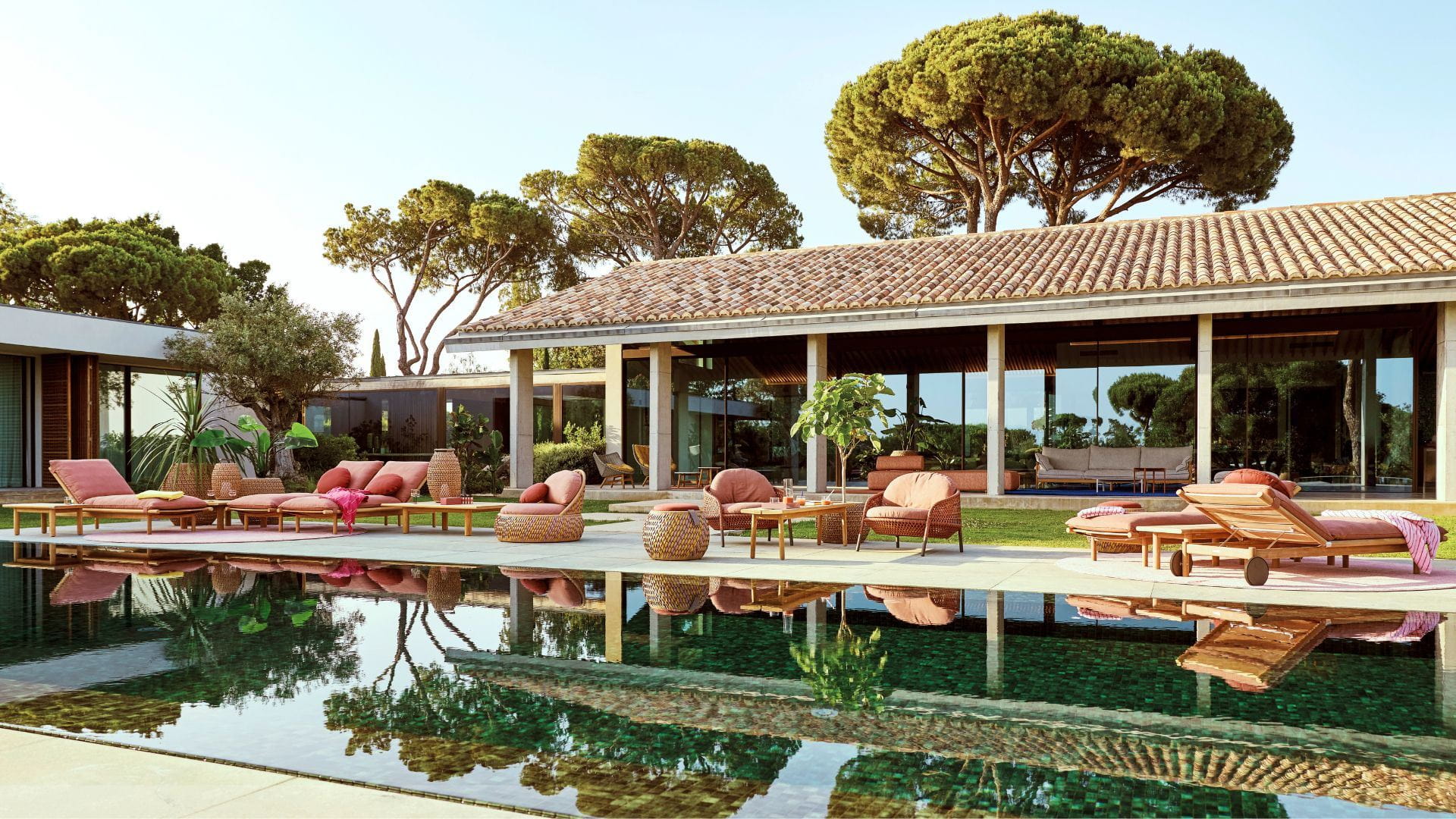 DEDON Modern Poolside Design