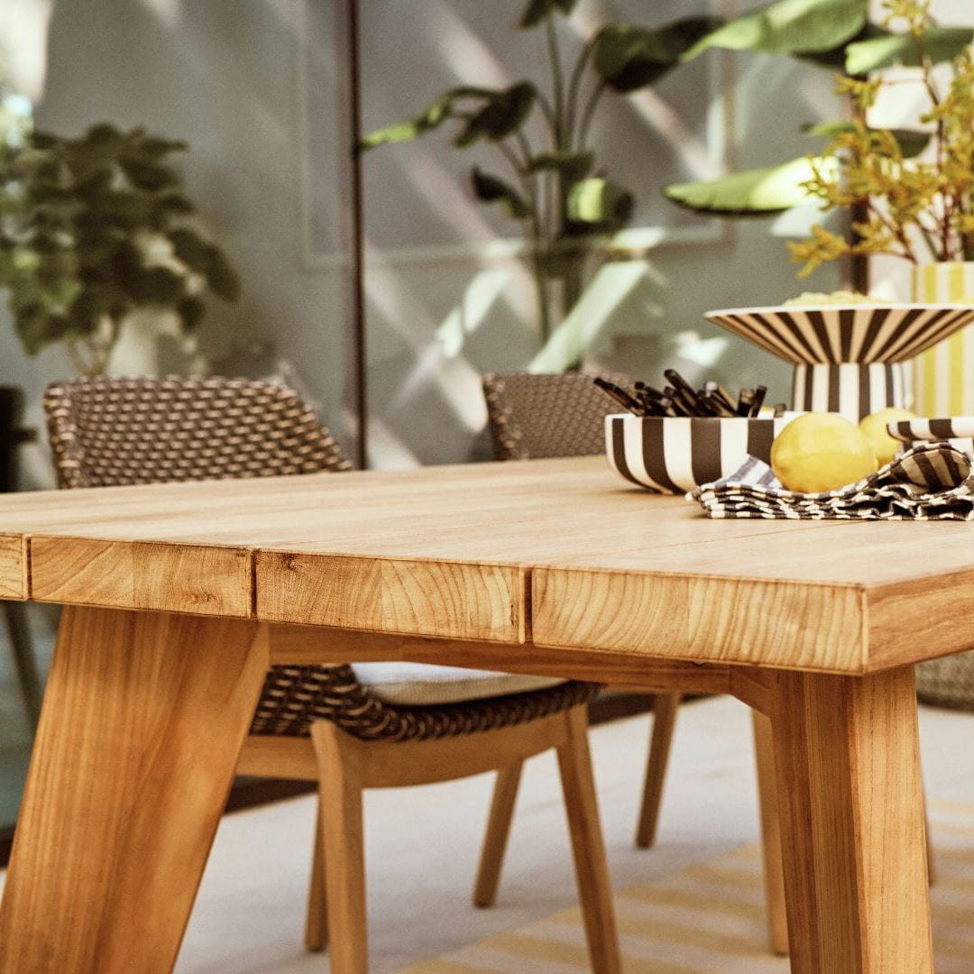 Styling Festive Tables with DEDON’s Top Outdoor Dining Collections