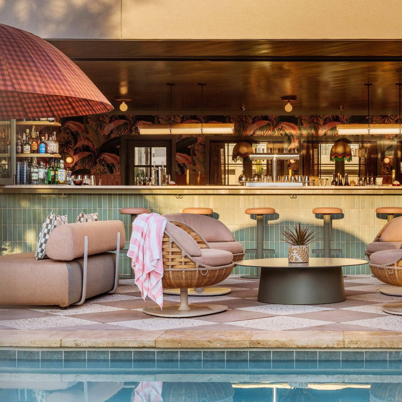 DEDON BRIXX and SWINGREST Collections