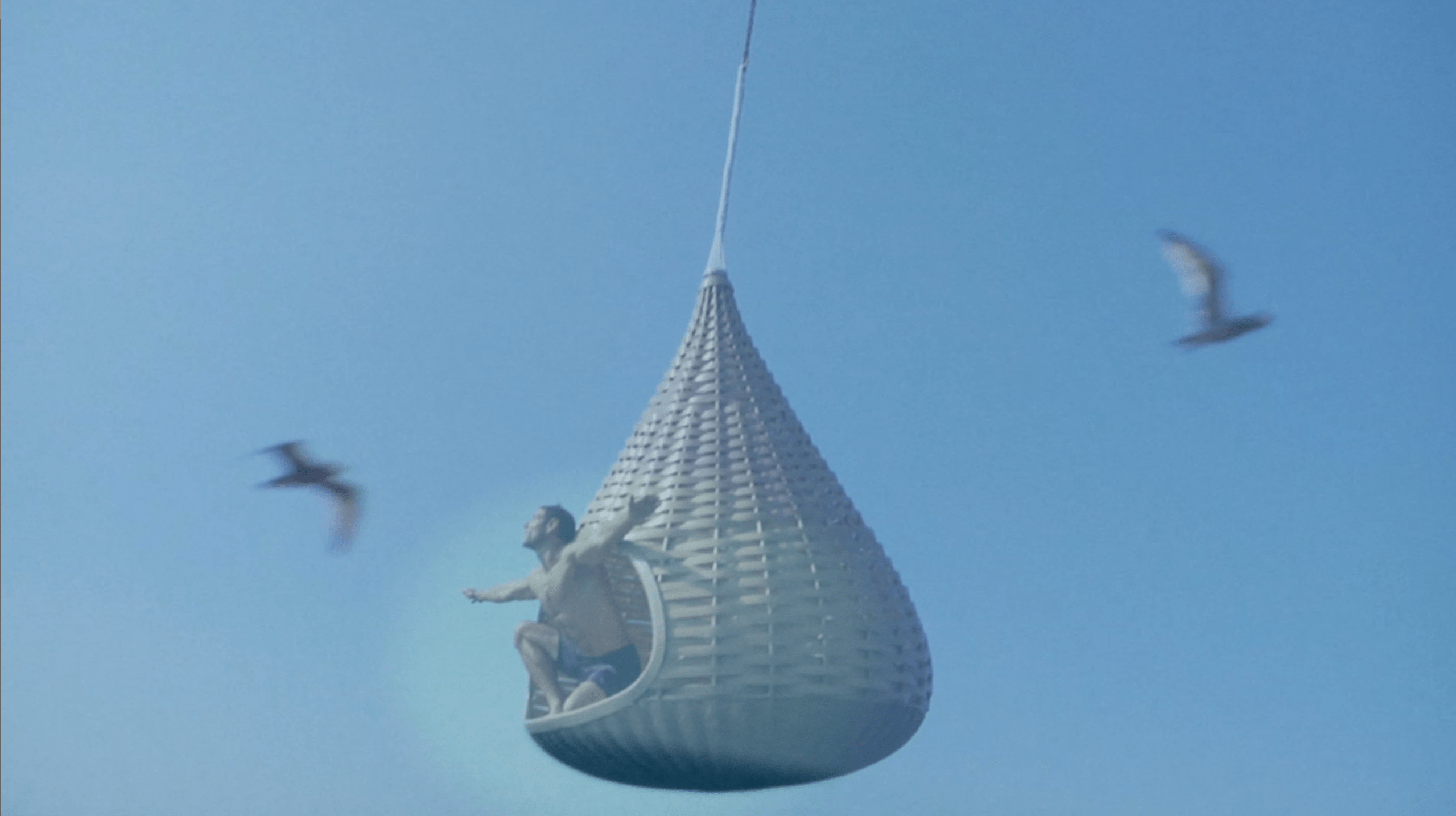 video barefoot still