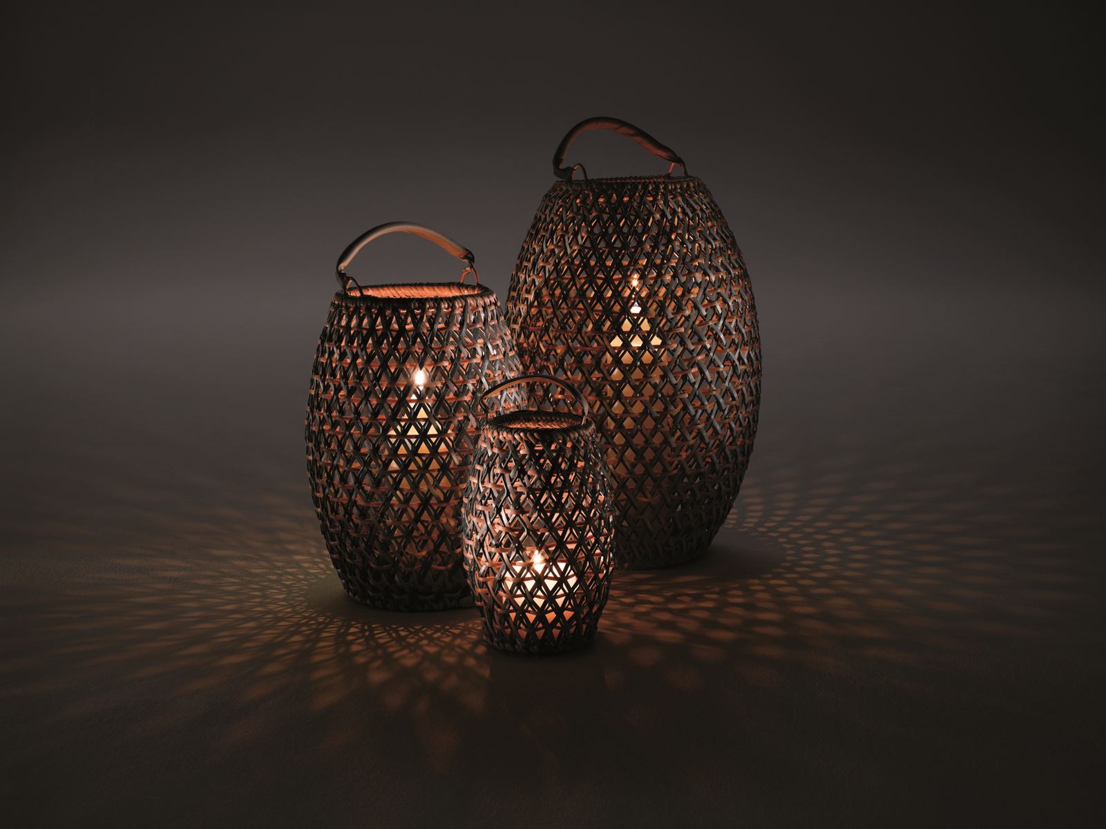DEDON DALA PLANTER LANTERN