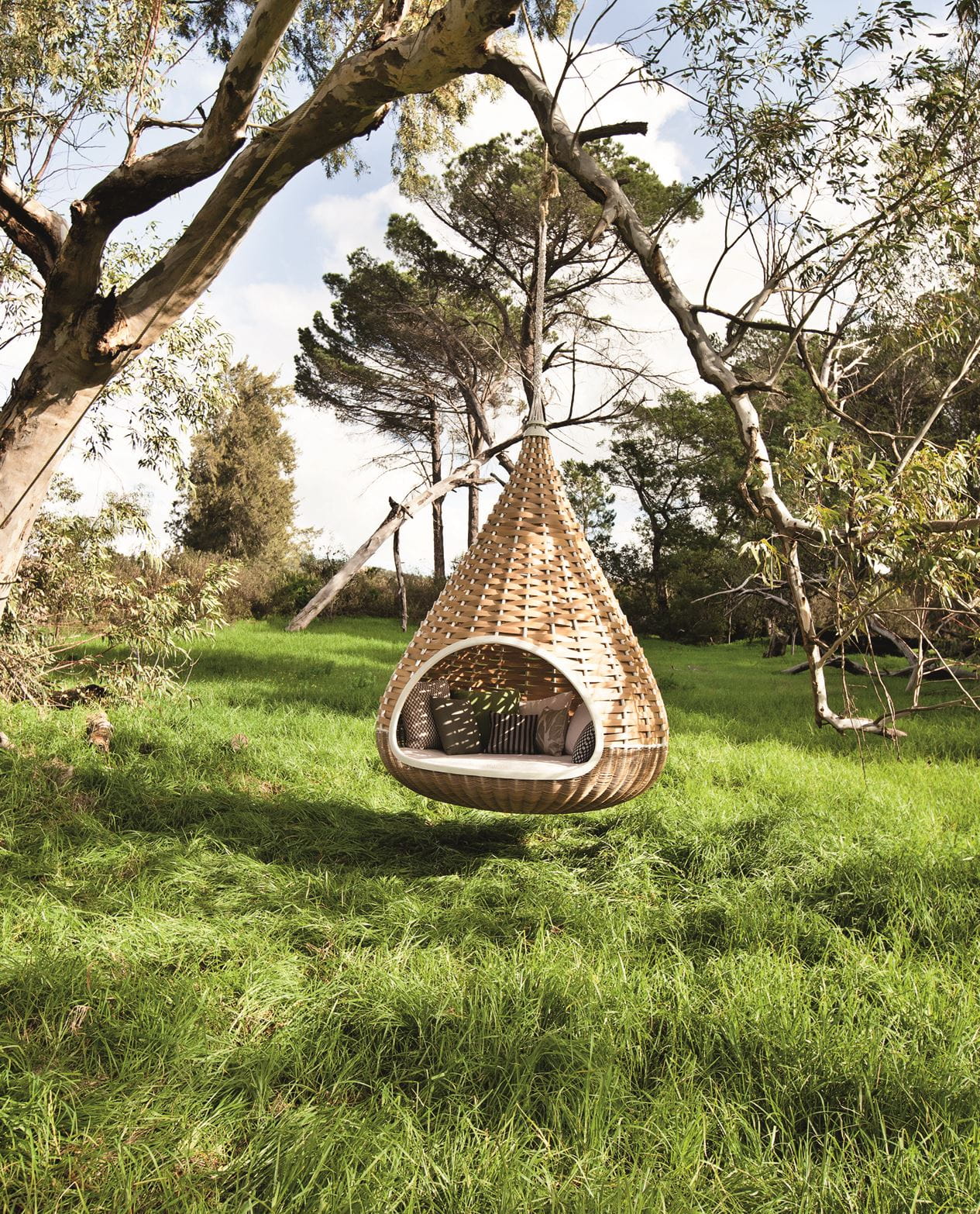 Dedon Nestrest High 103