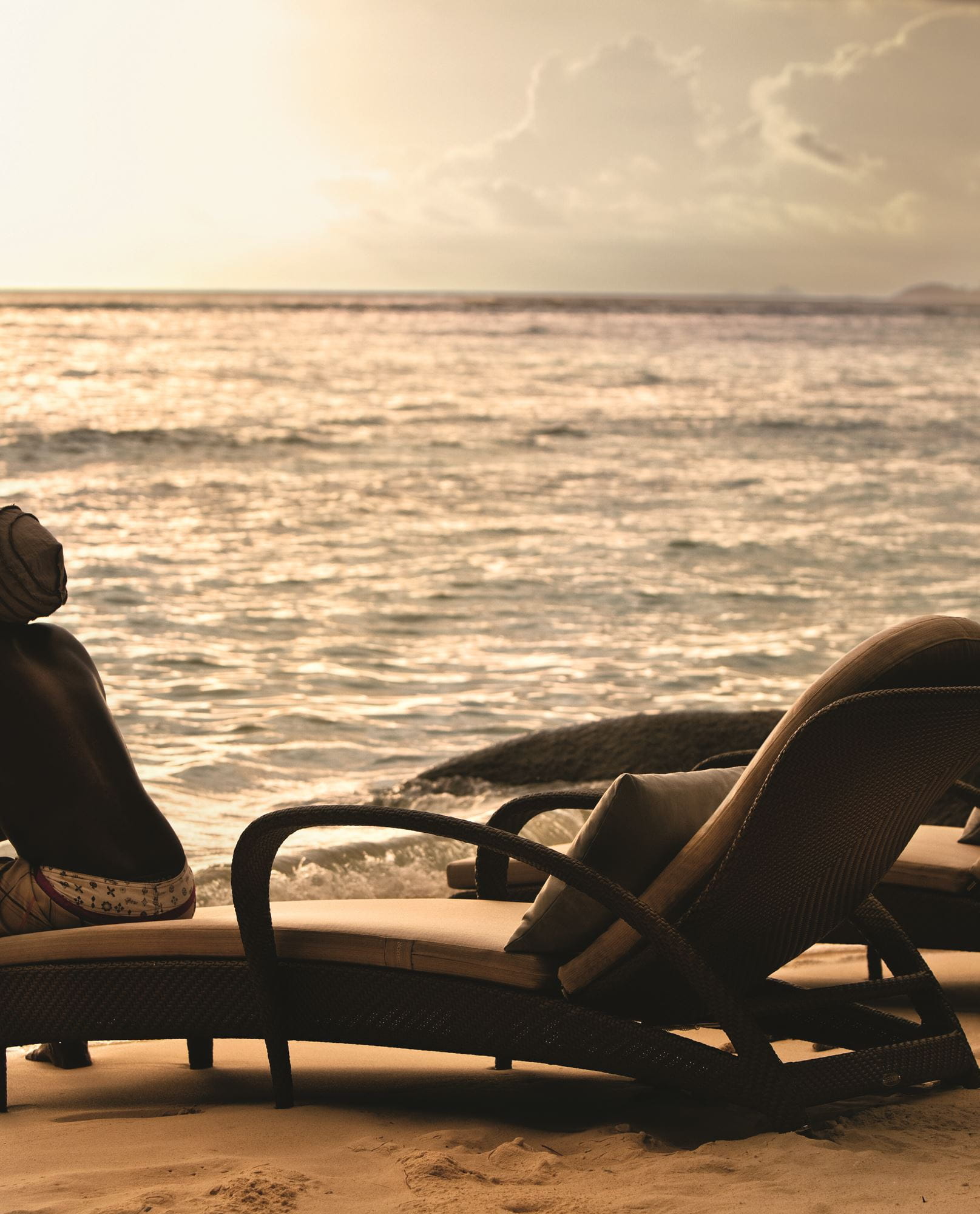 Dedon Tango High 104