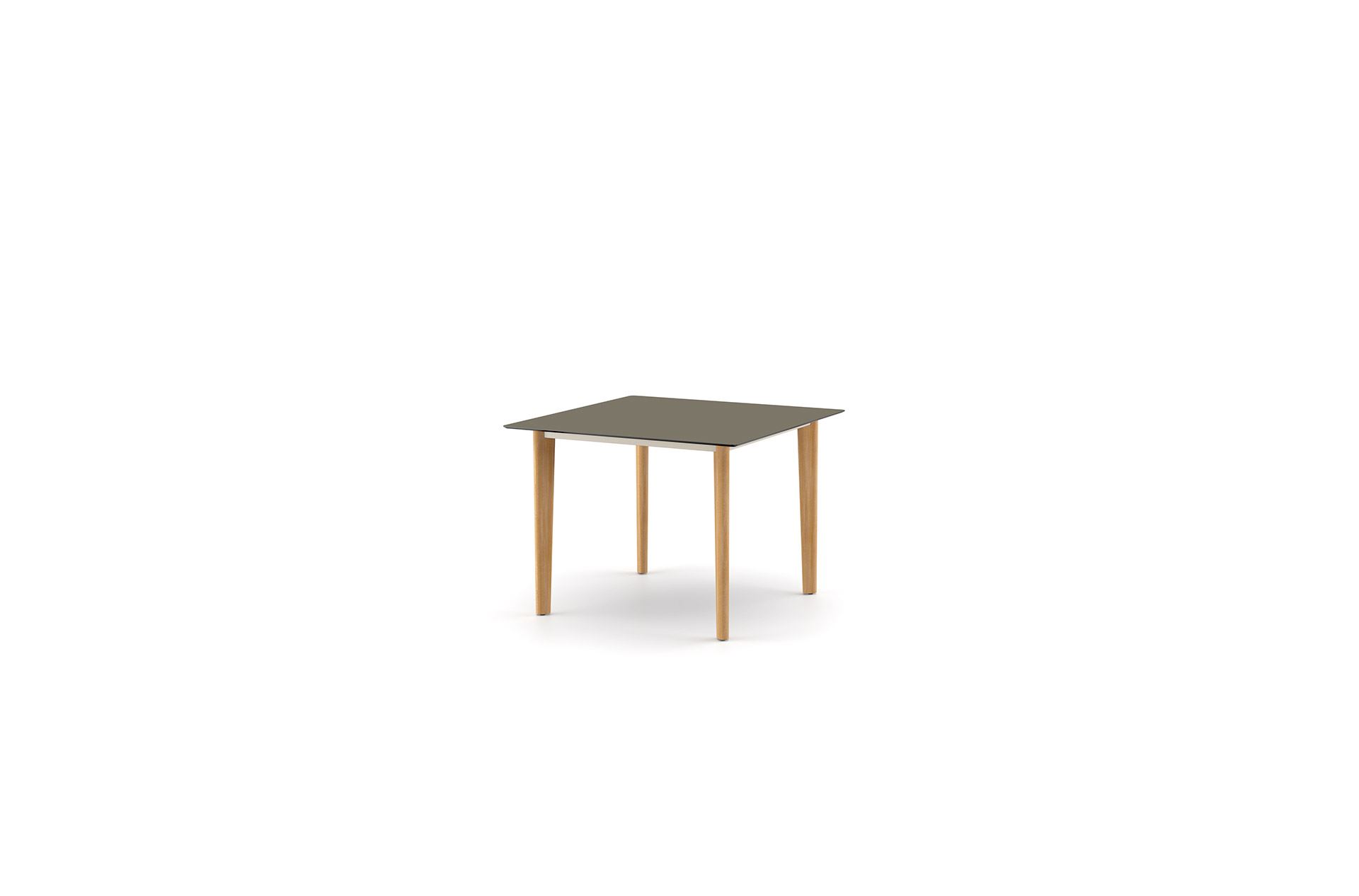 img-placeholder