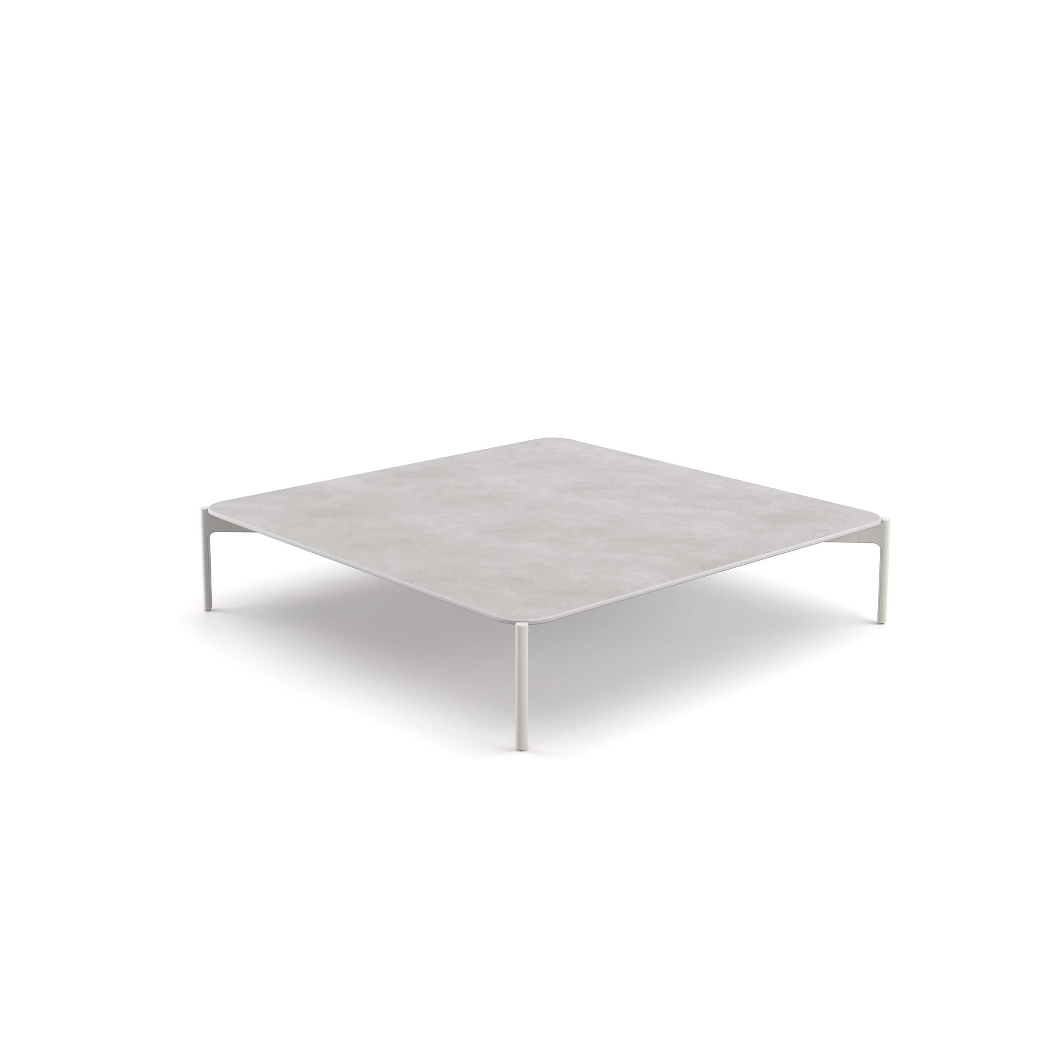 DEDON Collection IZON