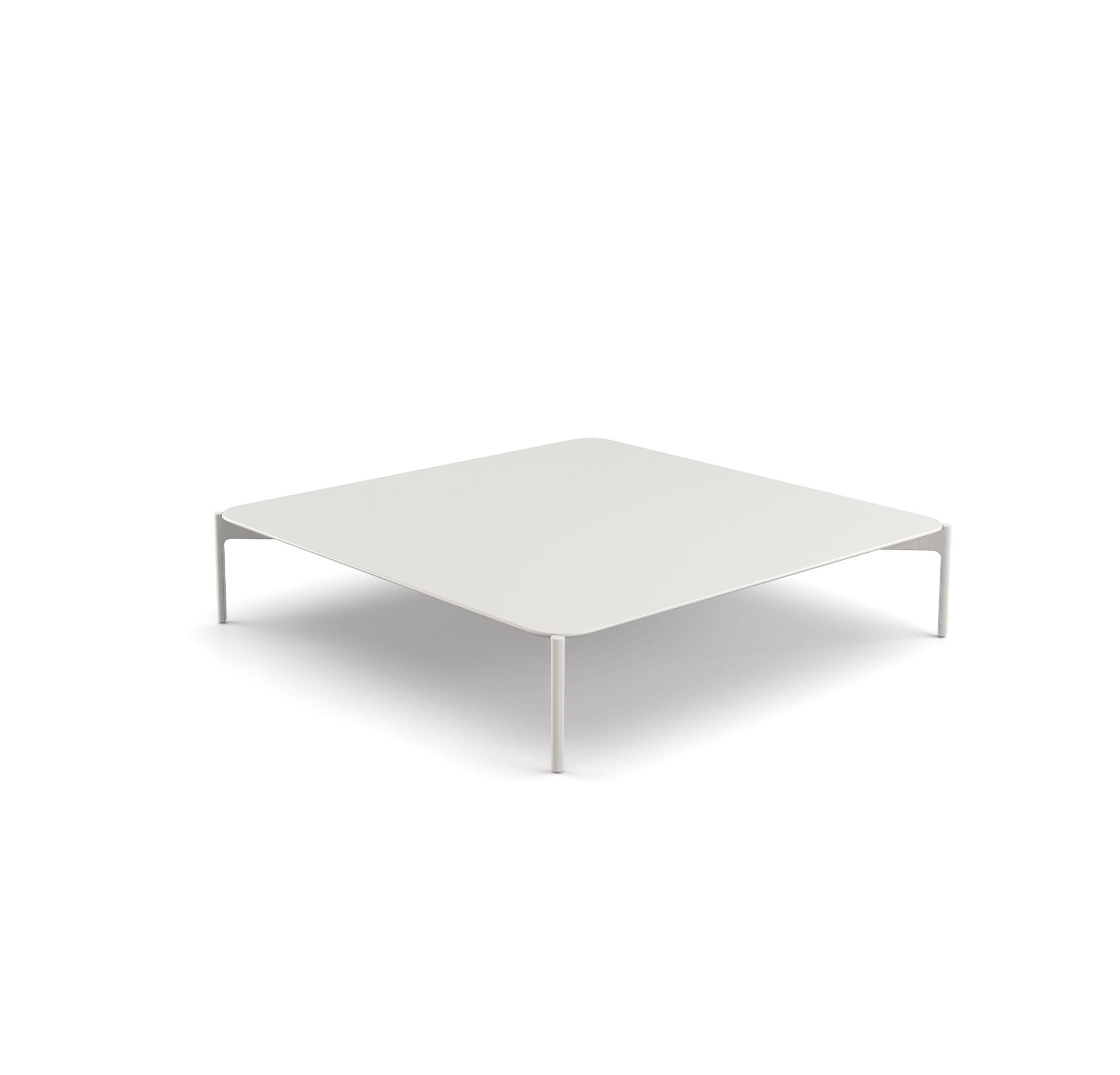 DEDON | IZON | Coffee table