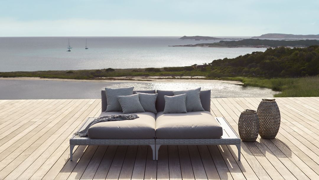 DEDON | MU | Coffee table with HPL