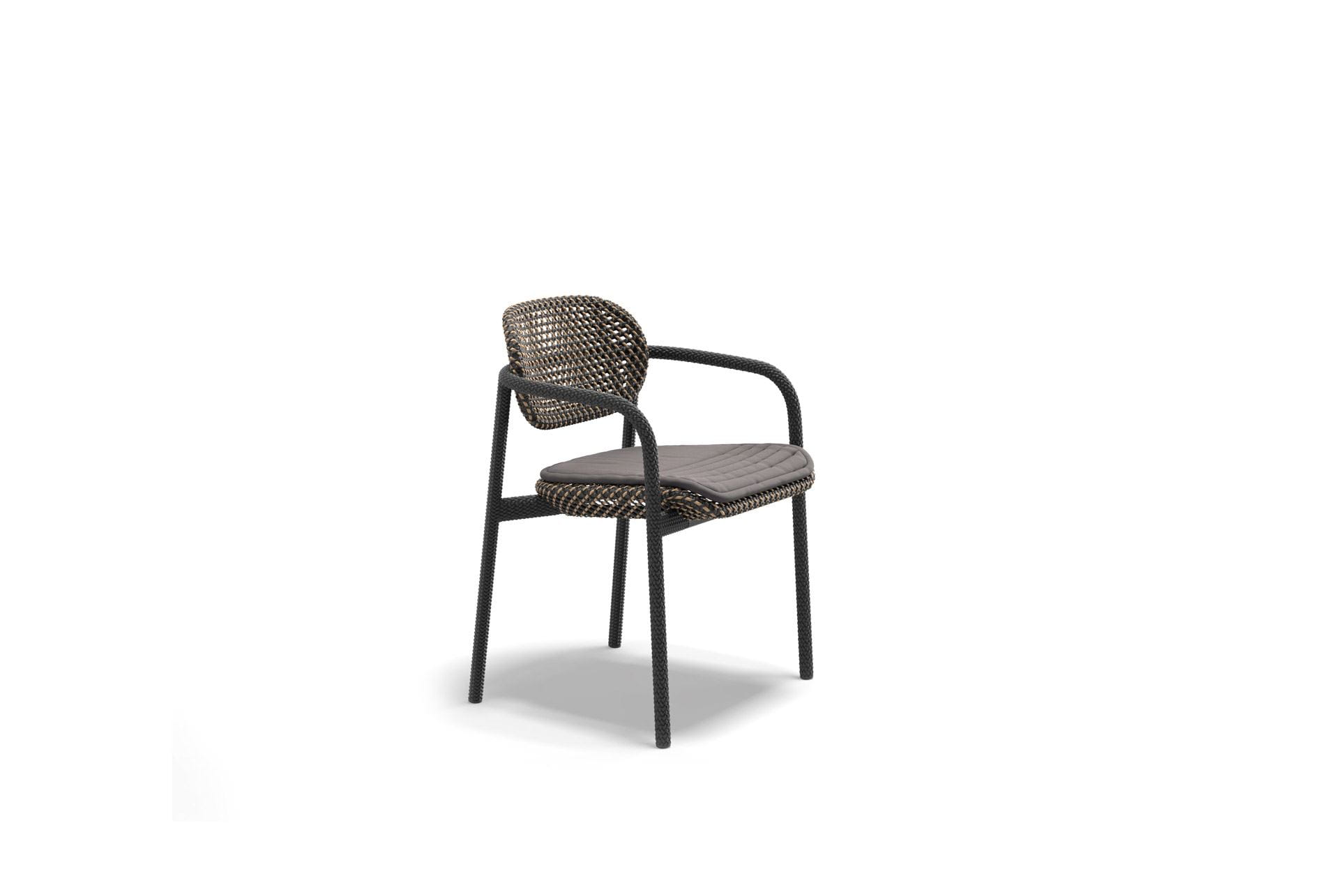 Dedon dining cheap chairs