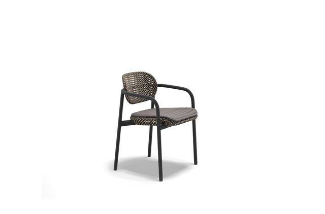 DEDON ROII armchair in tobacco