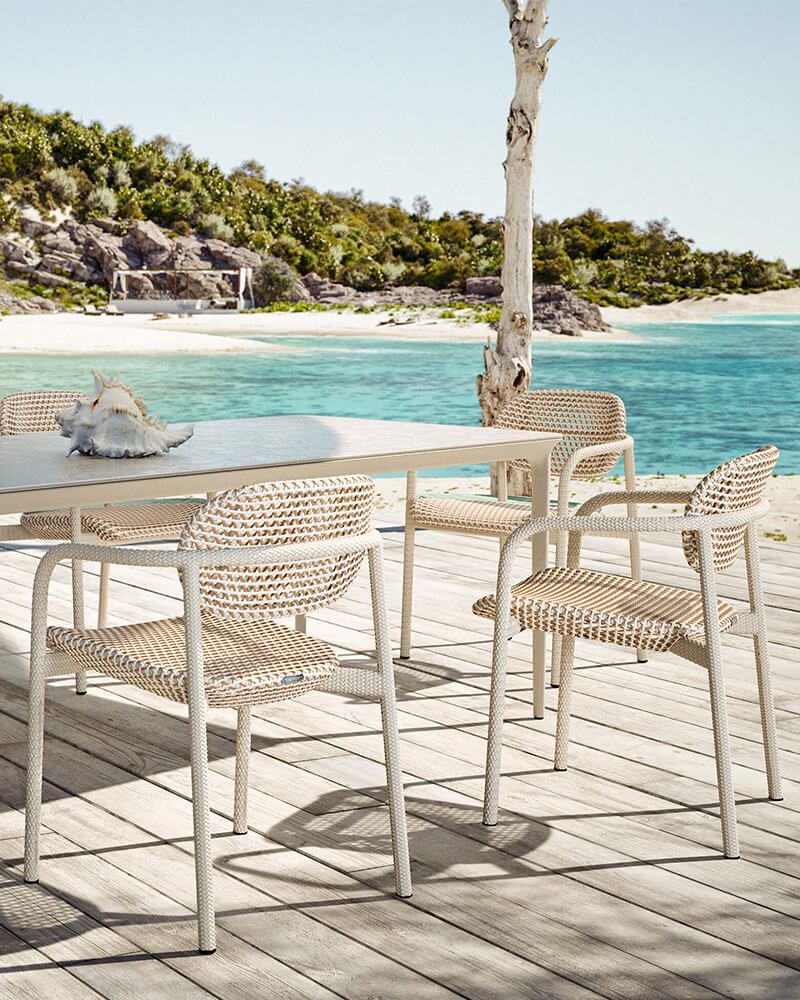 DEDON ROII by Benjamin Baum