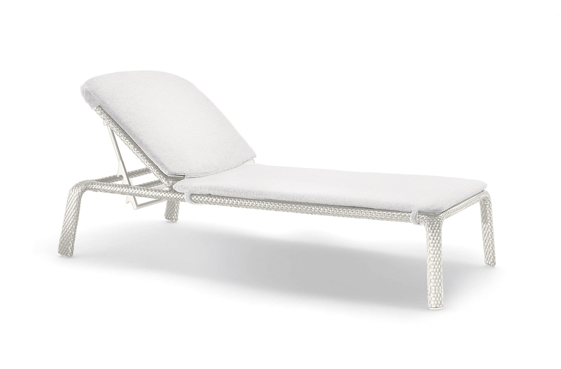 Dedon seashell lounge sale chair