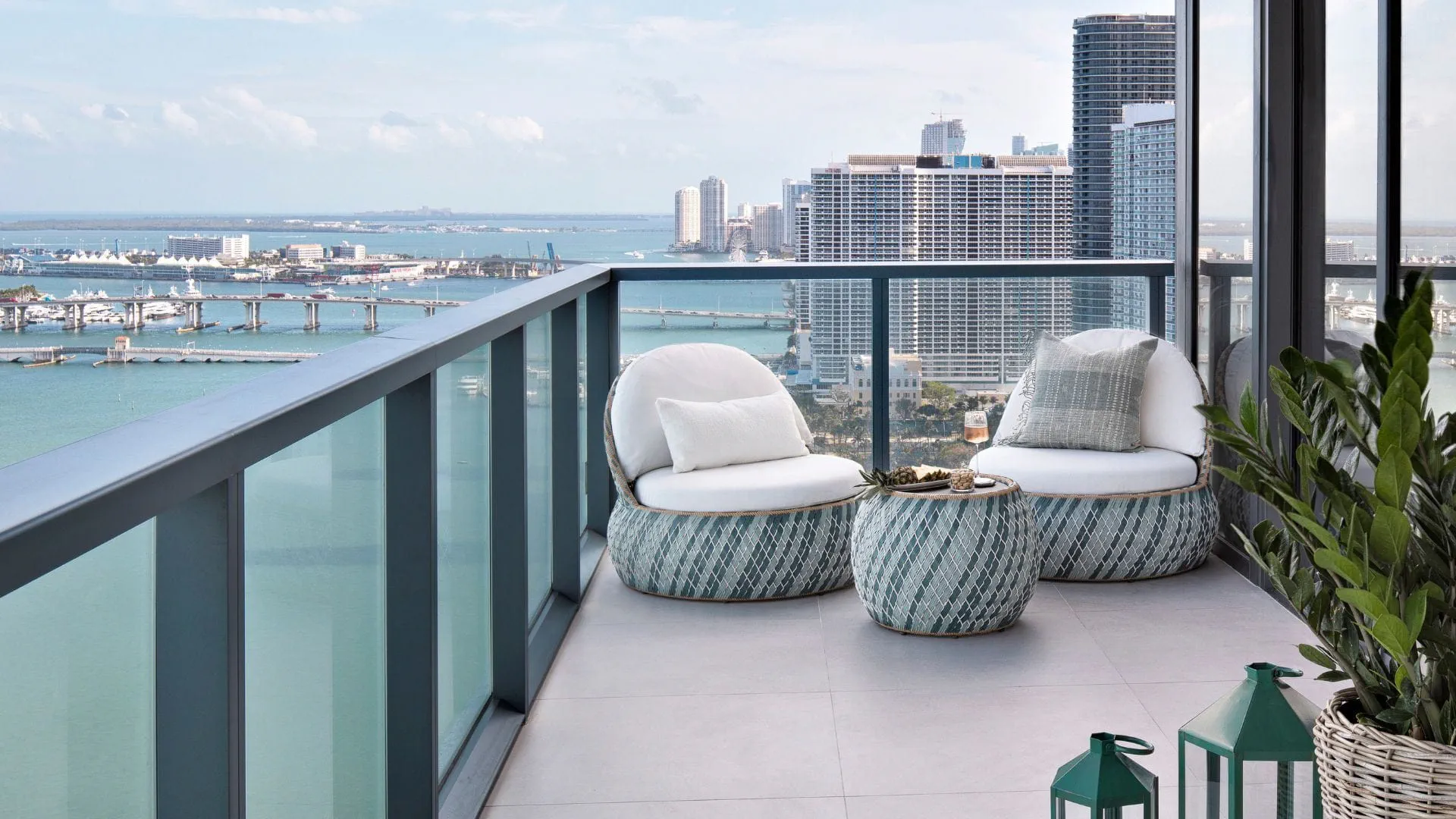 DEDON DALA Collection
