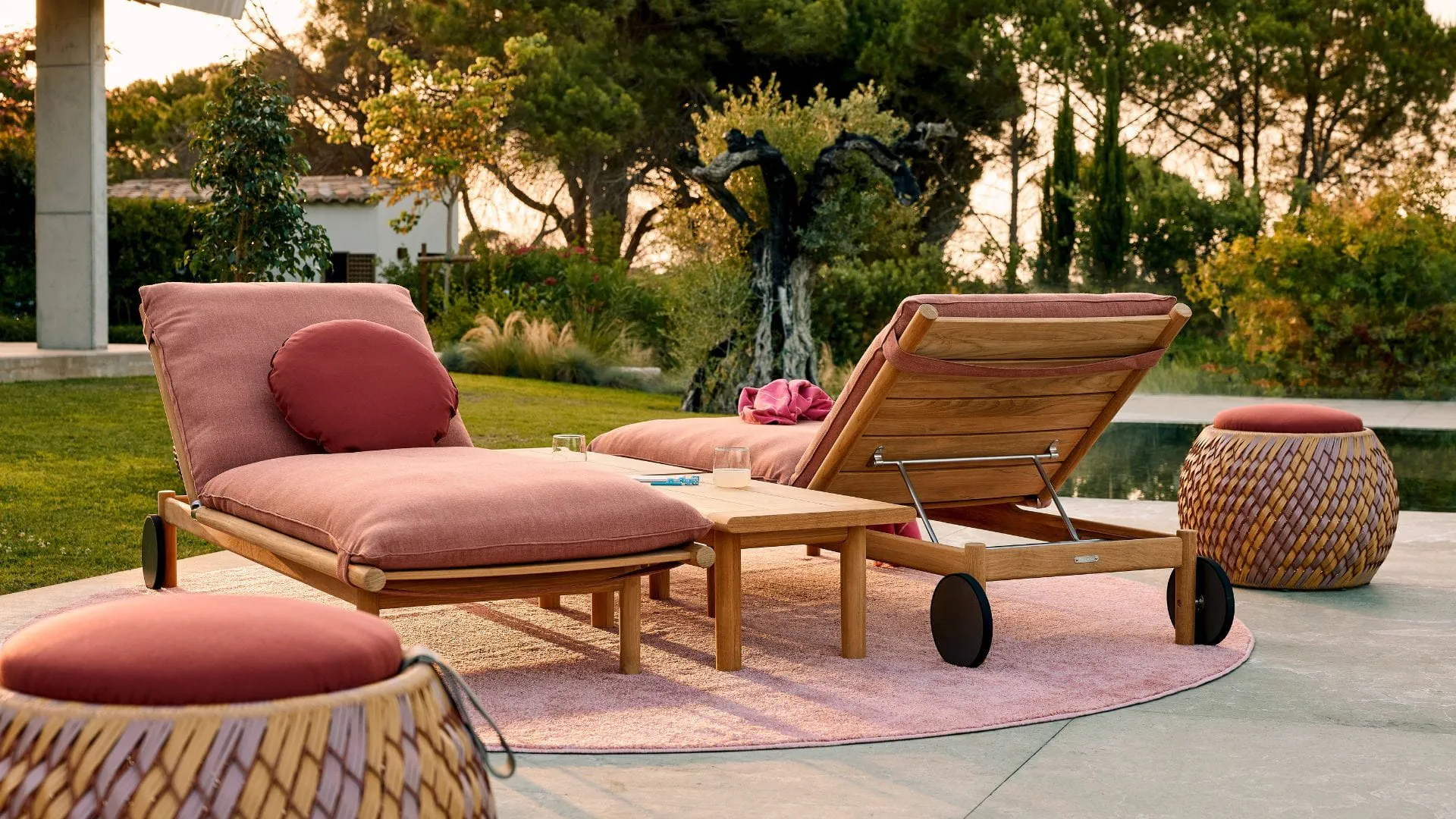 DEDON TIBBO Collection